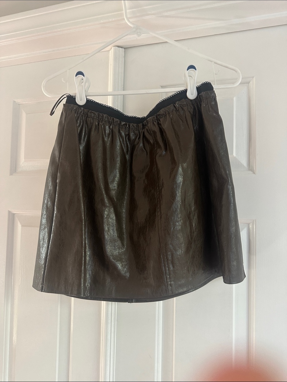 Wayf Black Faux Leather Elastic Waist Mini Skirt